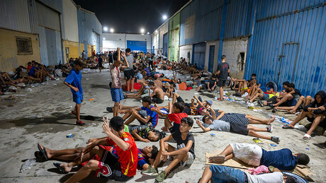 Mais de 800 menores desacompanhados enfrentam futuro incerto em Ceuta