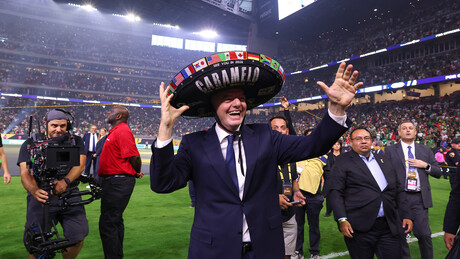 FIFA pede desculpas pela tentativa fracassada de privatizar a Copa do Mundo