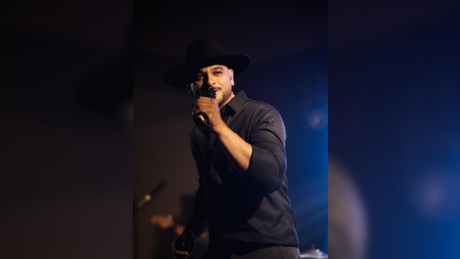 Cantor sertanejo é diagnosticado com leucemia e precisa de transfusões de sangue