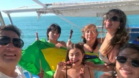 Colômbia acompanha caso de avó, filha e neta mortas em queda de helicóptero no Rio