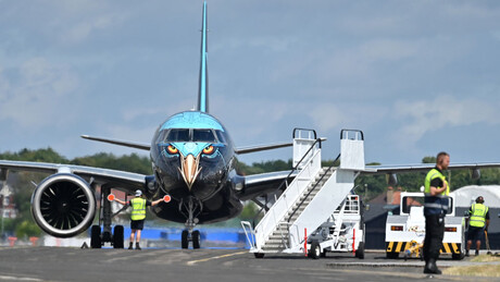 Embraer eleva projeções para 2026 após receita recorde de R$ 11,3 bilhões