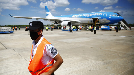 Policiais aeroportuários argentinos passam a aprender hebraico
