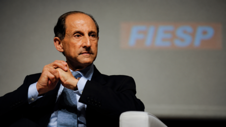 FIESP critica tramitação apressada do fim da escala 6x1