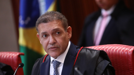 TSE busca reforçar confiança nas urnas eletrônicas em encontro com embaixadores estrangeiros