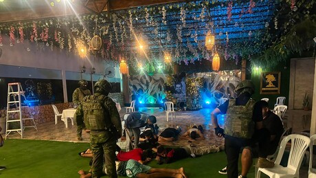 'Narcofesta' com temática de Pablo Escobar termina com prisão de suposto membro de organização criminosa no Equador