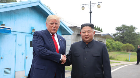 Trump busca encontro com Kim Jong-un nos próximos meses