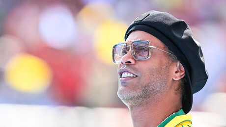De volta aos gramados, Ronaldinho passa a integrar projeto esportivo do Ravenna