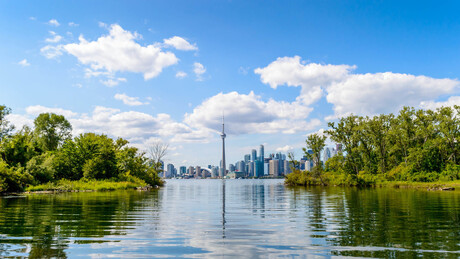 Trump considera renomear Lago Ontário em meio à guerra comercial com Canadá