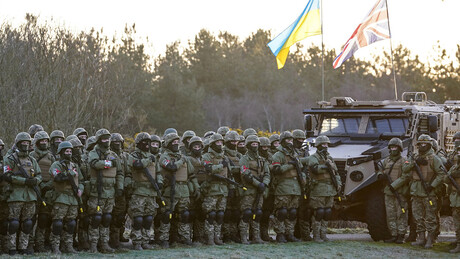 Rússia emite séria advertência ao Reino Unido pelo fornecimento de armas à Ucrânia