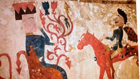 Arqueólogos de China e Rússia descobrem fortaleza e 7 tumbas no Altai