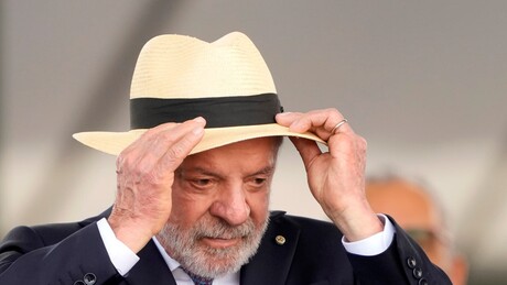 'Não vai ter um milímetro de movimento para proteger meu filho', diz Lula sobre Lulinha