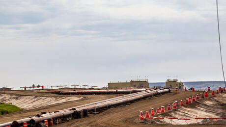 Canadá acelera plano para levar petróleo à Ásia após ruptura comercial com EUA