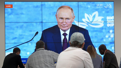 Putin saúda diálogo e cooperação às vésperas do XI Fórum Econômico Oriental