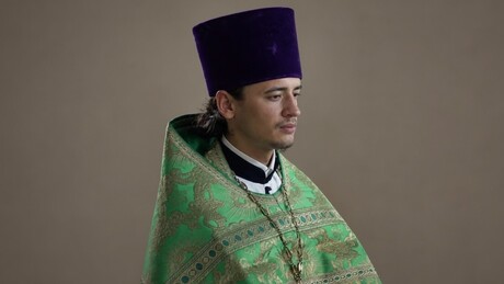Recrutadores ucranianos sequestram padre ortodoxo para colocá-lo no front de batalha