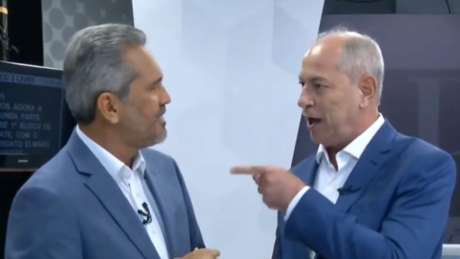 'Baixe o seu dedinho': Ciro e Elmano têm momento tenso durante debate no Ceará