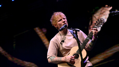 Ed Sheeran pede desculpas por excluir Macklemore e chama situação em Gaza de 'injustificável'