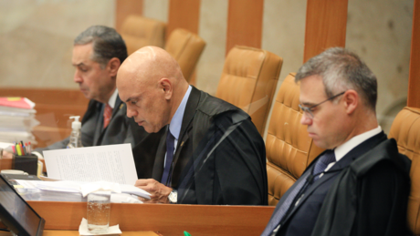 'Sessão vergonhosa': duro editorial do Globo acusa Dino de 'procrastinar' STF e Gilmar de 'contranger a si mesmo'