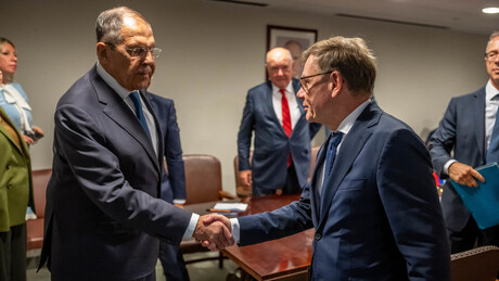 Lavrov dá detalhes da primeira reunião com homólogo alemão em mais de quatro anos