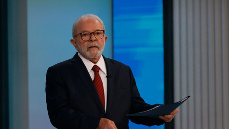 'Evidente que o presidente Lula não irá ao debate', diz presidente do PT