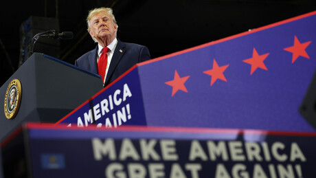 Trump diz que 'aniquilar o Irã' é a única forma de alcançar paz mundial