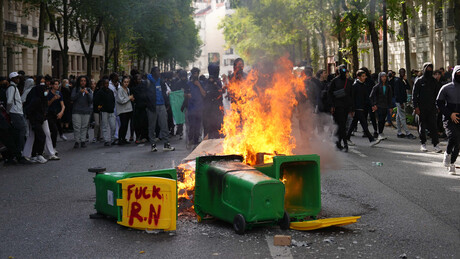 Entenda o que está por trás da onda de protestos incendiários de estudantes na França