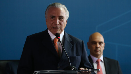 'Não faz nada de graça': coordenador de campanha de Lula acusa acordo entre Temer e Flávio para salvar Moraes