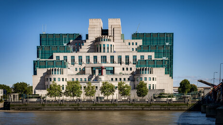 Efeito dominó?: Grande escândalo de espionagem da Alemanha afeta o MI6