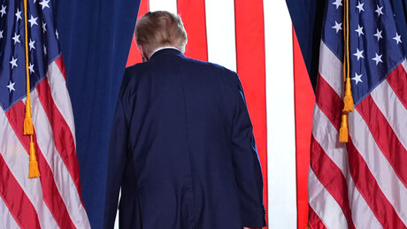 Menos dólares, mais armas: a nova estratégia de Trump para a América Latina