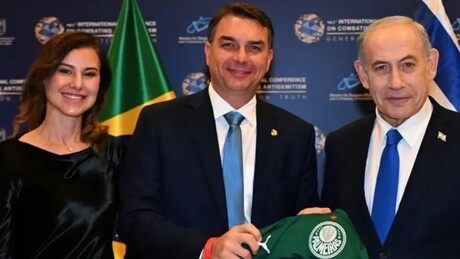 Netanyahu liga para Flávio Bolsonaro e o convida a Israel para 'renovar profunda amizade'