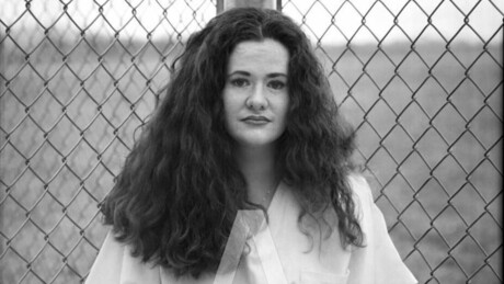 Mais de uma hora de atraso: ligação ao 911 revela falhas no socorro a Christa Pike