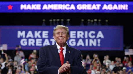 Trump: 'Acho que Putin quer chegar a um acordo mais do que Zelensky'