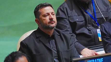 Zelensky corre o risco de perder apoio militar e tecnológico dos EUA, alerta especialista