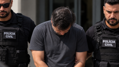 Polícia prende figurante condenado por estupro em estúdio de TV no Rio