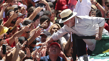 Lula celebra aprovação do fim da escala 6x1: 'desejo histórico do povo trabalhador'