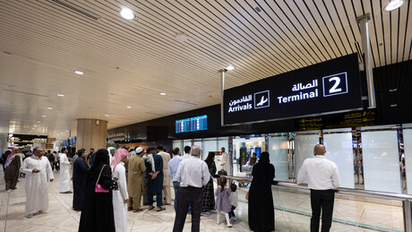 EUA proíbem seus funcionários de usarem aeroportos da Arábia Saudita sem permissão