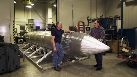EUA podem usar 'mãe de todas as bombas' contra Irã — CNN