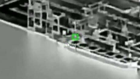 VÍDEO: Drones russos atingem 2 navios cargueiros militares ucranianos