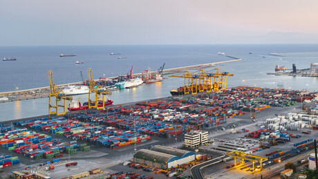 EUA querem tarifar navios da Espanha em milhares de dólares
