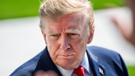 Trump suspende várias sanções contra a Rússia previstas em lei 'infernal'
