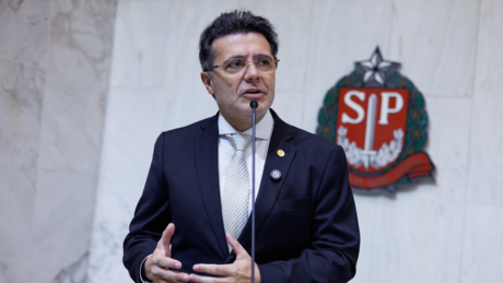 Deputado do PL é detido após disparo acidental de arma em festa em São Paulo