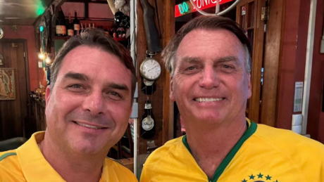 Saiba qual será o 'cargo' de Jair Bolsonaro se Flávio for eleito