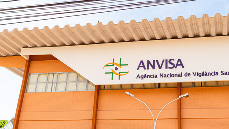 Anvisa manda apreender lotes falsificados de botox e medicamento contra câncer