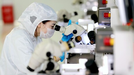 Entenda a relação entre bactérias presentes na boca e o câncer de próstata, segundo estudo britânico