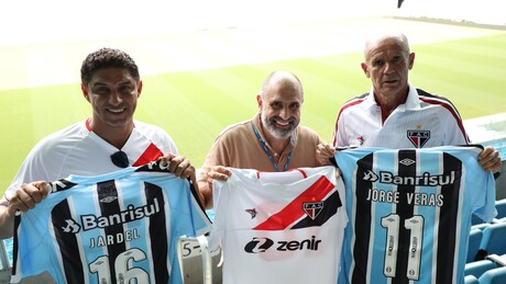 Morre Jorge Veras, ex-atacante do Grêmio conhecido como 'Homem Gre-Nal', aos 67 anos