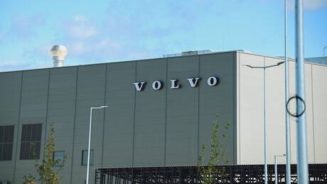 Gigante em crise: afundada em prejuízos, Volvo sacrifica milhares de empregos