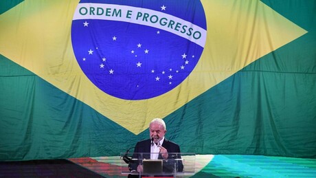 Lula defende IA brasileira: 'Não quero ficar dependendo da China ou dos EUA'