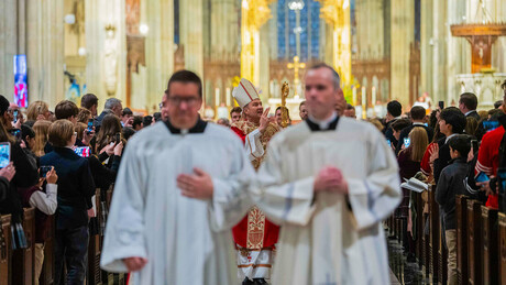 Igreja Católica de Nova York pagará milhões de dólares a vítimas de abuso clerical