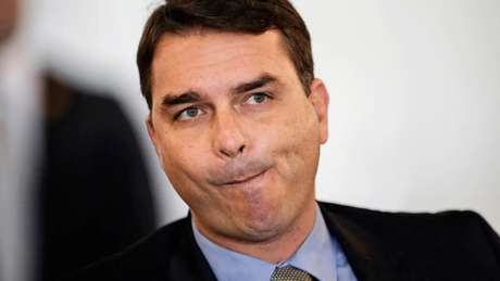 Saiba como líderes evangélicos reagiram à derrota de Flávio Bolsonaro