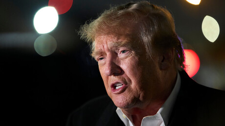 Trump diz esperar reunião com Putin e Zelensky 'muito em breve'