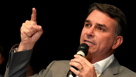STF nega operação de busca na casa de Flávio após alegações de imprensa